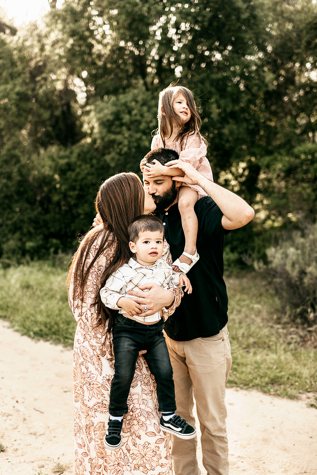 A beautiful family photo session at Marian Bear Park San diego California